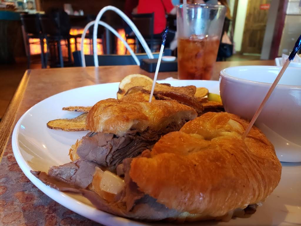 The Big Chill and Grill | restaurant | 103 Cherokee Blvd, Chattanooga, TN 37405, USA | 4232672445 OR +1 423-267-2445