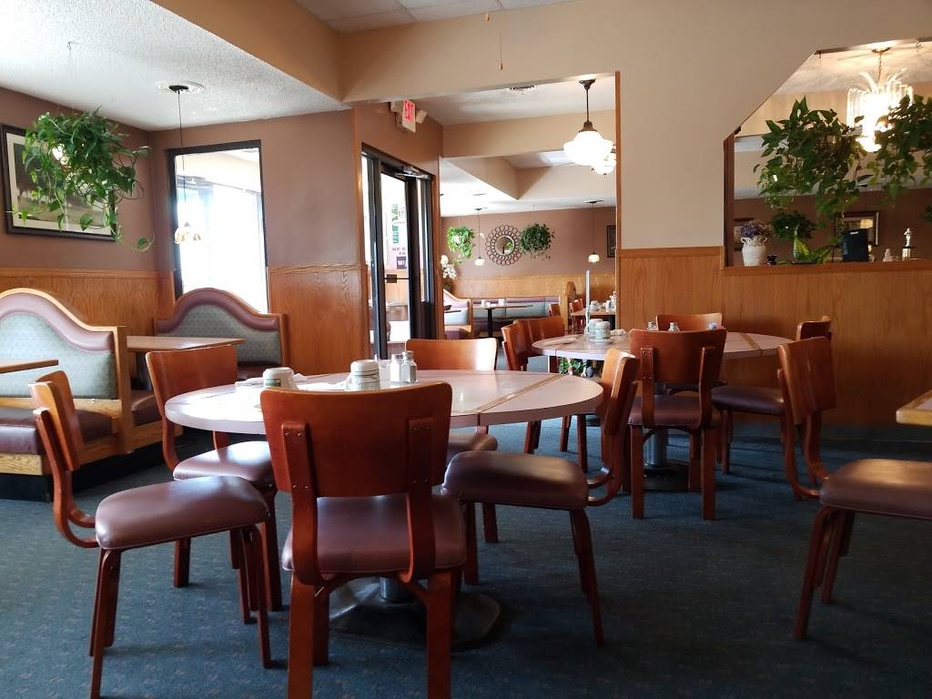 Kelleys Family Restaurant | restaurant | 5420 US-14, Harvard, IL 60033, USA | 8159437558 OR +1 815-943-7558