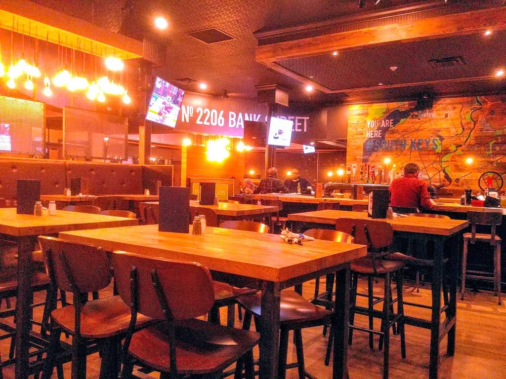 Kelseys Original Roadhouse | restaurant | 2206 Bank St, Ottawa, ON K1V 1J6, Canada | 6137369600 OR +1 613-736-9600