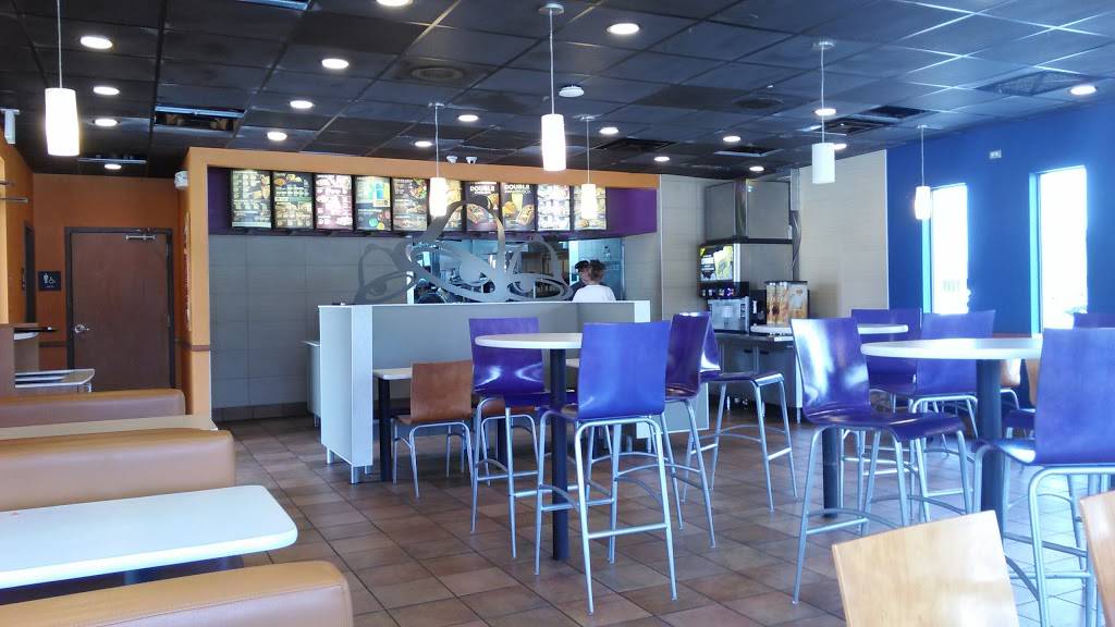 Taco Bell | meal takeaway | 1901 McCall Rd S, Englewood, FL 34223, USA | 9414731090 OR +1 941-473-1090