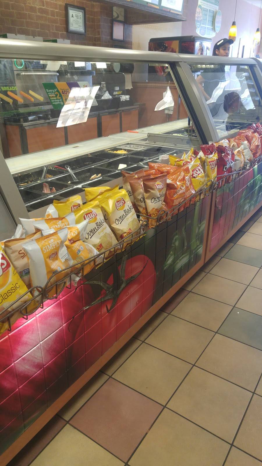 Subway | restaurant | 100 E Fleming Dr, Morganton, NC 28655, USA | 8284320070 OR +1 828-432-0070