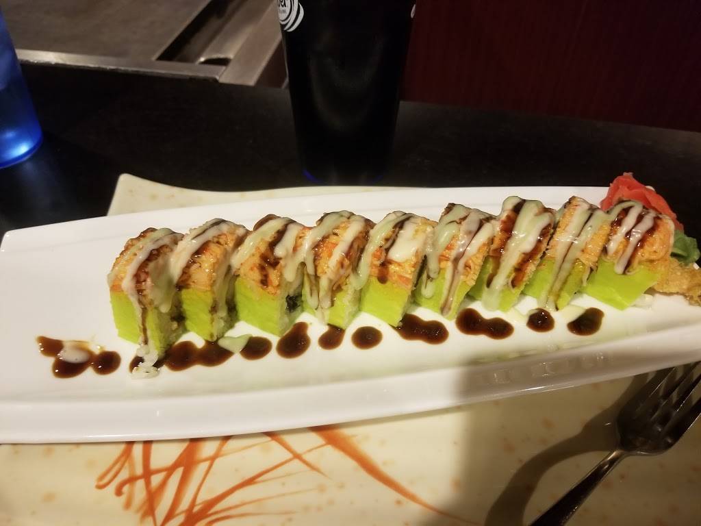 Fuji Sushi & Hibachi | restaurant | 1705 W McGalliard Rd, Muncie, IN 47304, USA | 7652888833 OR +1 765-288-8833