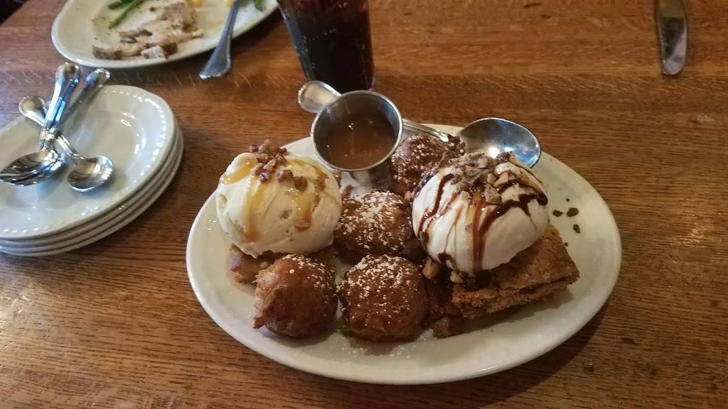 Liberty Tree Tavern | restaurant | 4600 World Dr, Orlando, FL 32836, USA | 4079393463 OR +1 407-939-3463