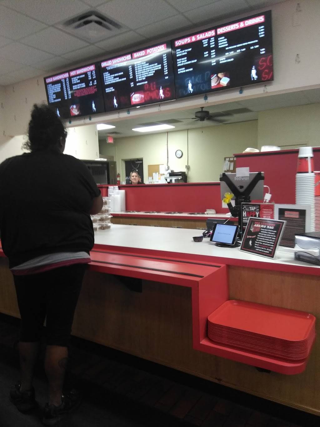 Hungry Hobo | meal takeaway | 1842 18th Ave, East Moline, IL 61244, USA | 3097559123 OR +1 309-755-9123