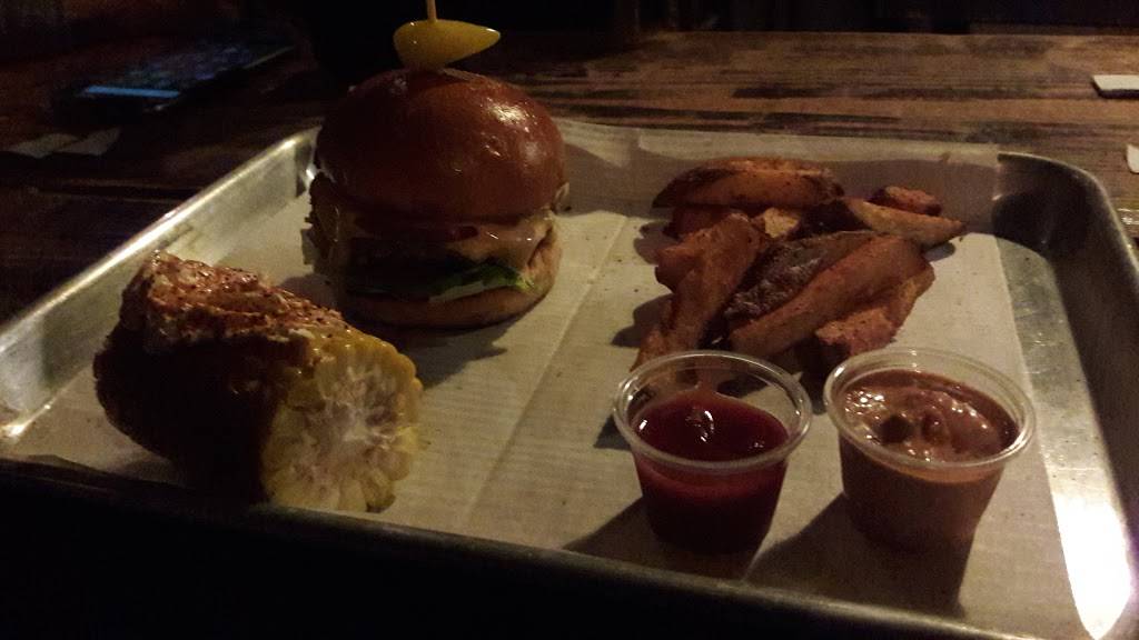 BRGR BOX | restaurant | Paseo del Río, Río Tijuana 3a. Etapa, Rio Tijuana 3ra Etapa, 22226 Tijuana, B.C., Mexico | 016641637361 OR +52 664 163 7361