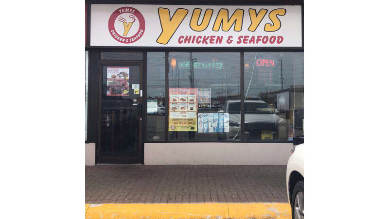 Yumys Chicken and Seafood | restaurant | 3417 Derry Rd E, Mississauga, ON L4T 1A8, Canada | 9056711113 OR +1 905-671-1113