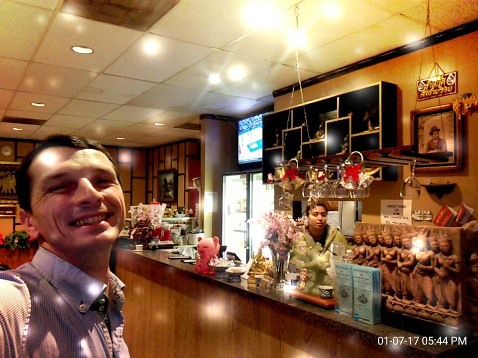 Amazing Thai Cuisine | restaurant | 10604 W Magnolia Blvd, North Hollywood, CA 91601, USA | 8187665433 OR +1 818-766-5433