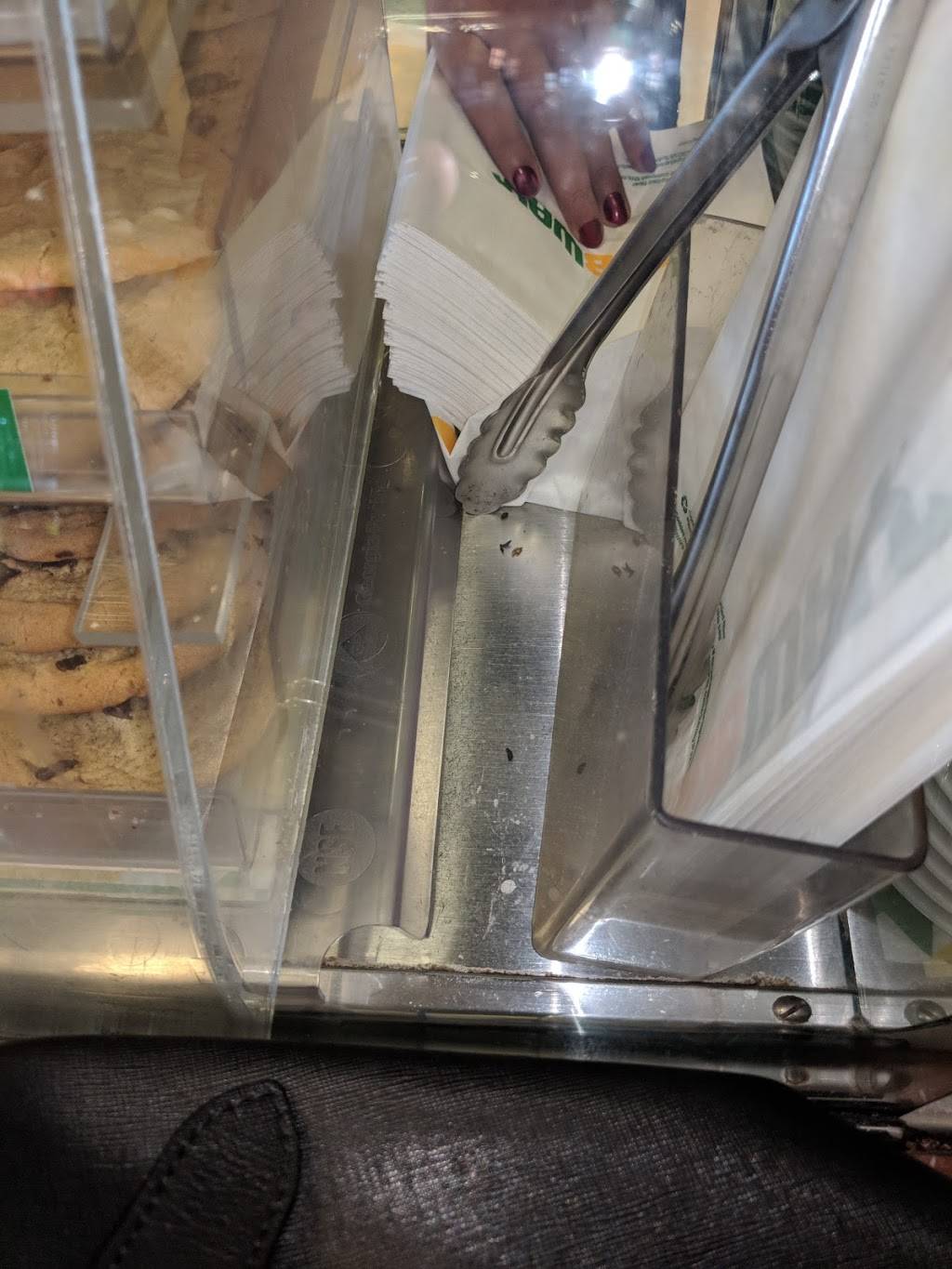 Subway | restaurant | 4721 Kirkwood Highway Unit #5 Midway Plaza Shopping Center, Wilmington, DE 19808, USA | 3029948114 OR +1 302-994-8114