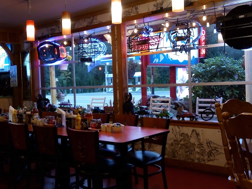 Mondo Restaurant | restaurant | 60102 WA-20, Marblemount, WA 98267, USA | 3608732111 OR +1 360-873-2111