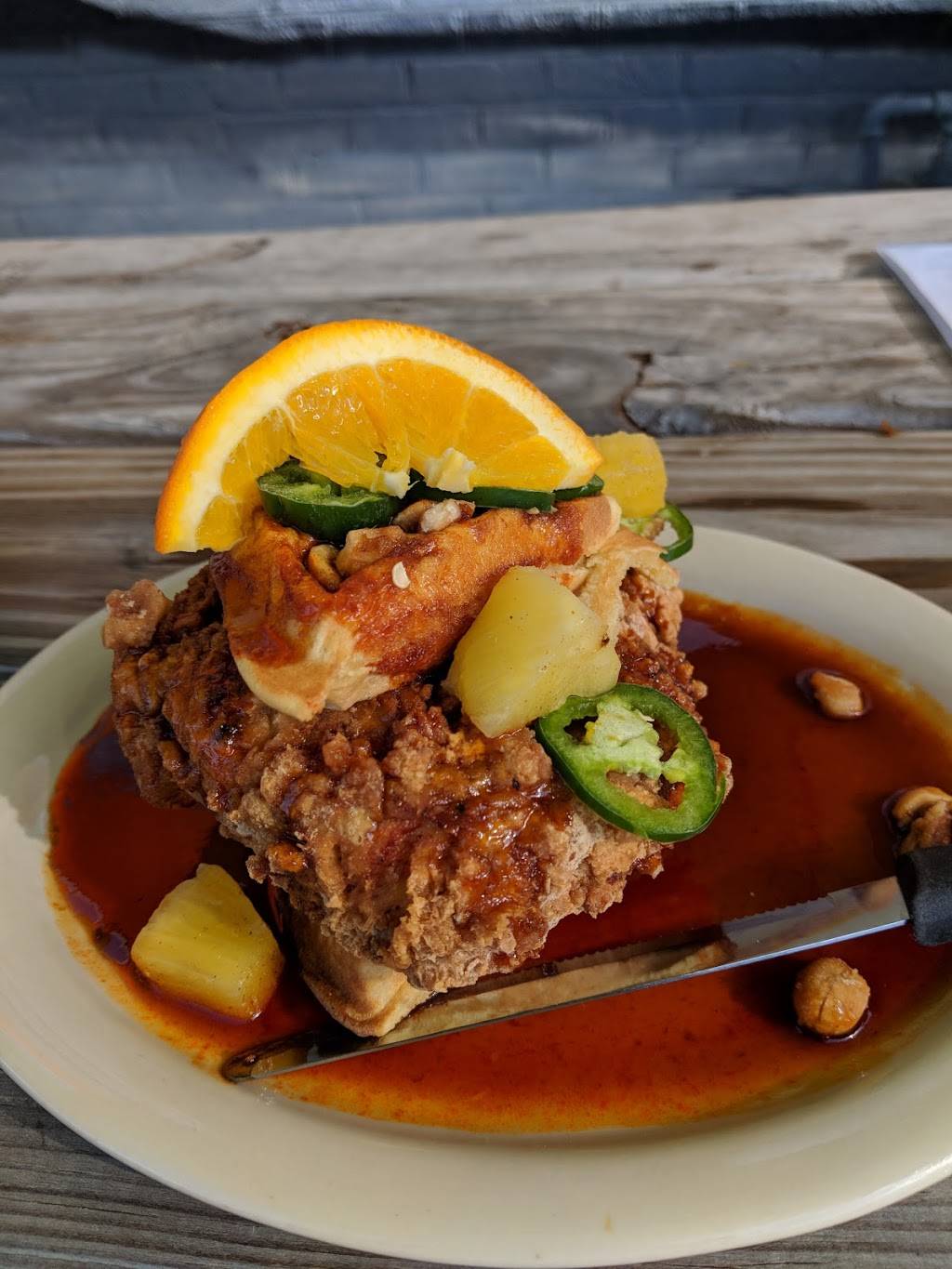 The Junction Kitchen & Provisions | restaurant | 4438 Spruill Ave, North Charleston, SC 29405, USA | 8437459189 OR +1 843-745-9189