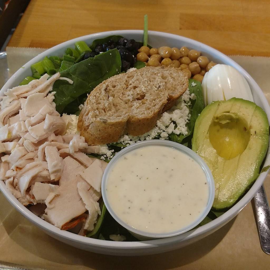 Fast N Fresh | restaurant | 8138 Lakewood Main St, Lakewood Ranch, FL 34202, USA | 9414622650 OR +1 941-462-2650