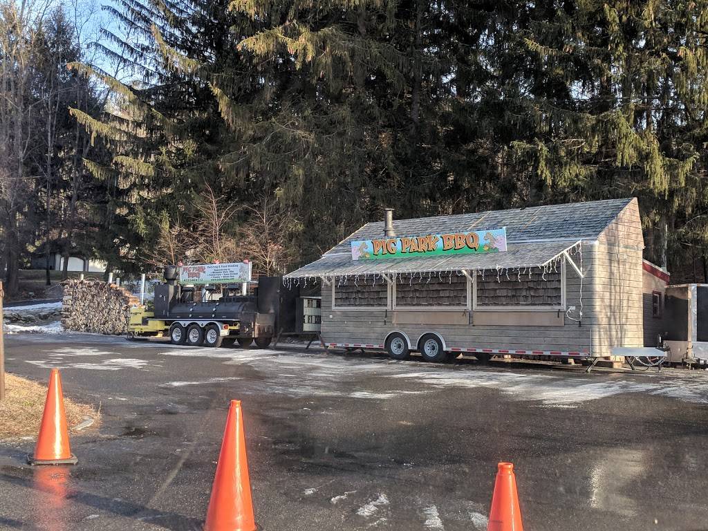 Pig Park BBQ | restaurant | 96 East St, Ware, MA 01082, USA | 4135444712 OR +1 413-544-4712