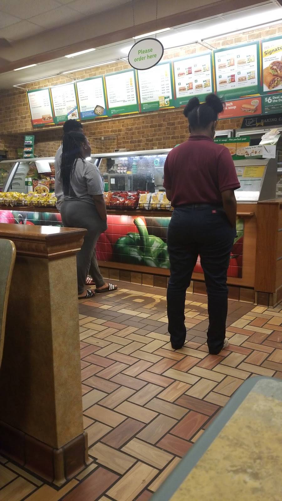 Subway Restaurants | restaurant | 3804 Little York Rd, Houston, TX 77093, USA | 7136975600 OR +1 713-697-5600