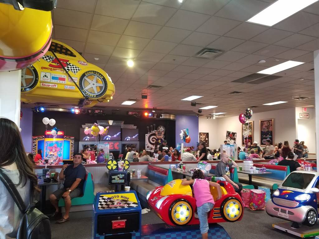 Chuck E. Cheeses | restaurant | 11231 183rd St, Cerritos, CA 90703, USA | 5629242410 OR +1 562-924-2410