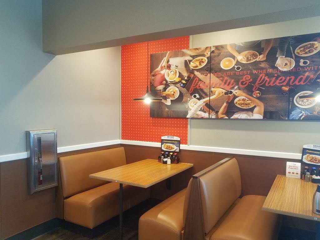 IHOP | restaurant | 3200 N Interstate 35, Denton, TX 76201, USA | 9403907051 OR +1 940-390-7051