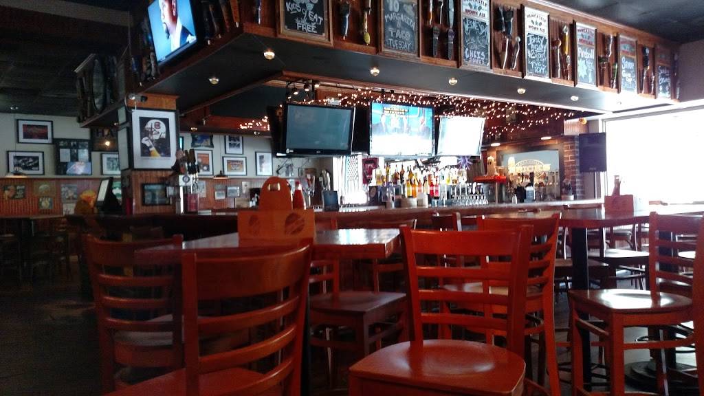 Bricks On Boundary | restaurant | 1422 Boundary St, Beaufort, SC 29902, USA | 8433795232 OR +1 843-379-5232