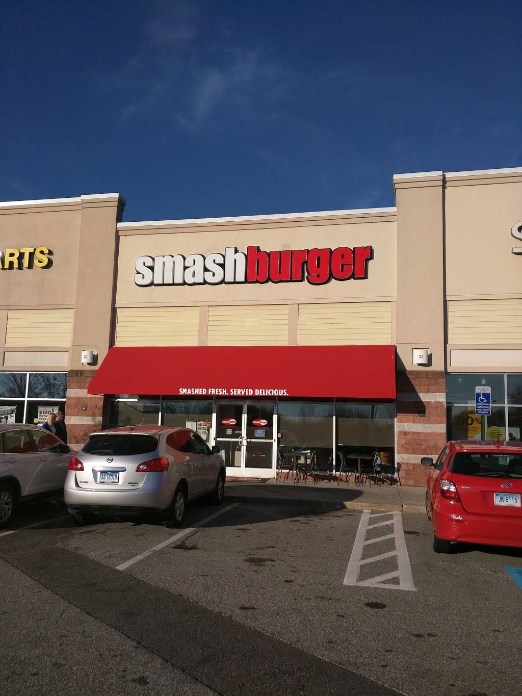 Smashburger | restaurant | 903 Hartford Turnpike, Waterford, CT 06385, USA | 8604379790 OR +1 860-437-9790