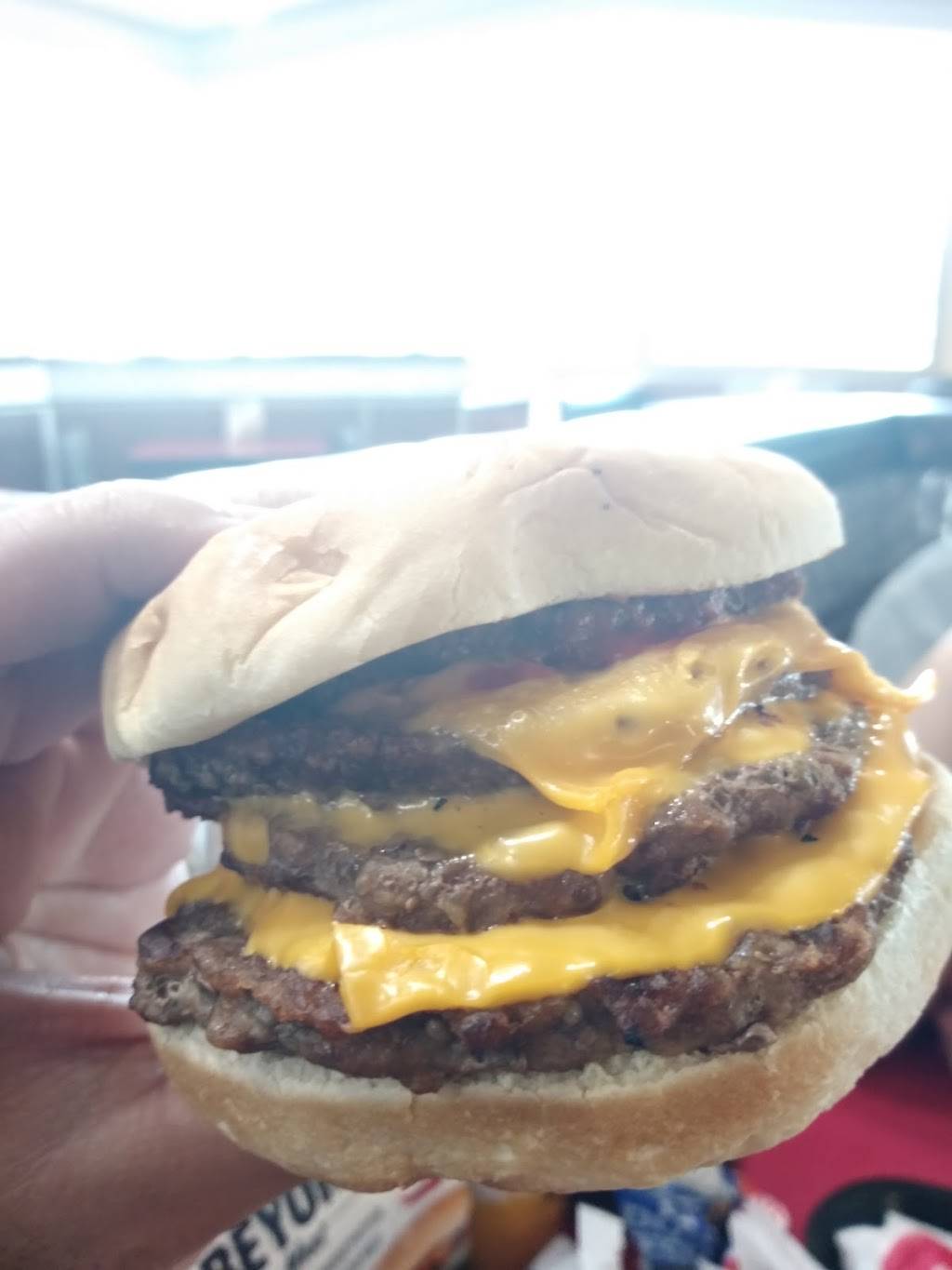 Carls Jr. | restaurant | 1070 E Ajo Way, Tucson, AZ 85713, USA | 5208891347 OR +1 520-889-1347