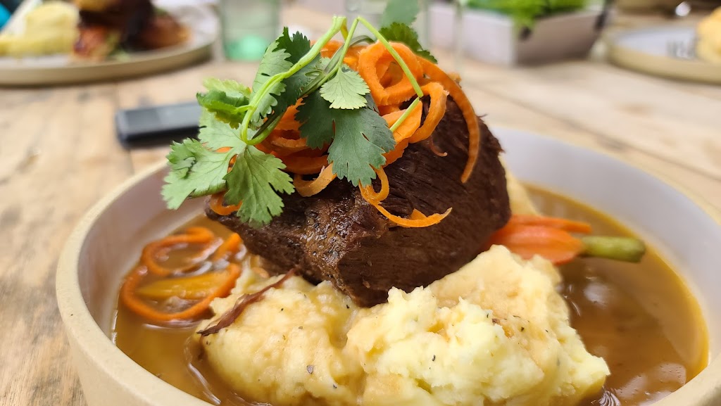 Yardbird Table & Bar | restaurant | 2121 N Pearl St St 170, Dallas, TX 75201, USA | 4692082441 OR +1 469-208-2441