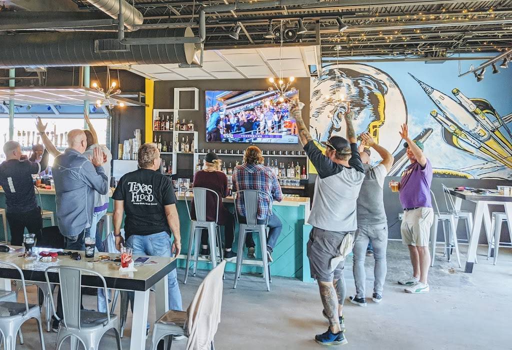 The Moon: Bar & Live Music | night club | 2000 W Berry St Suite 100, Fort Worth, TX 76110, USA | 8173860724 OR +1 817-386-0724