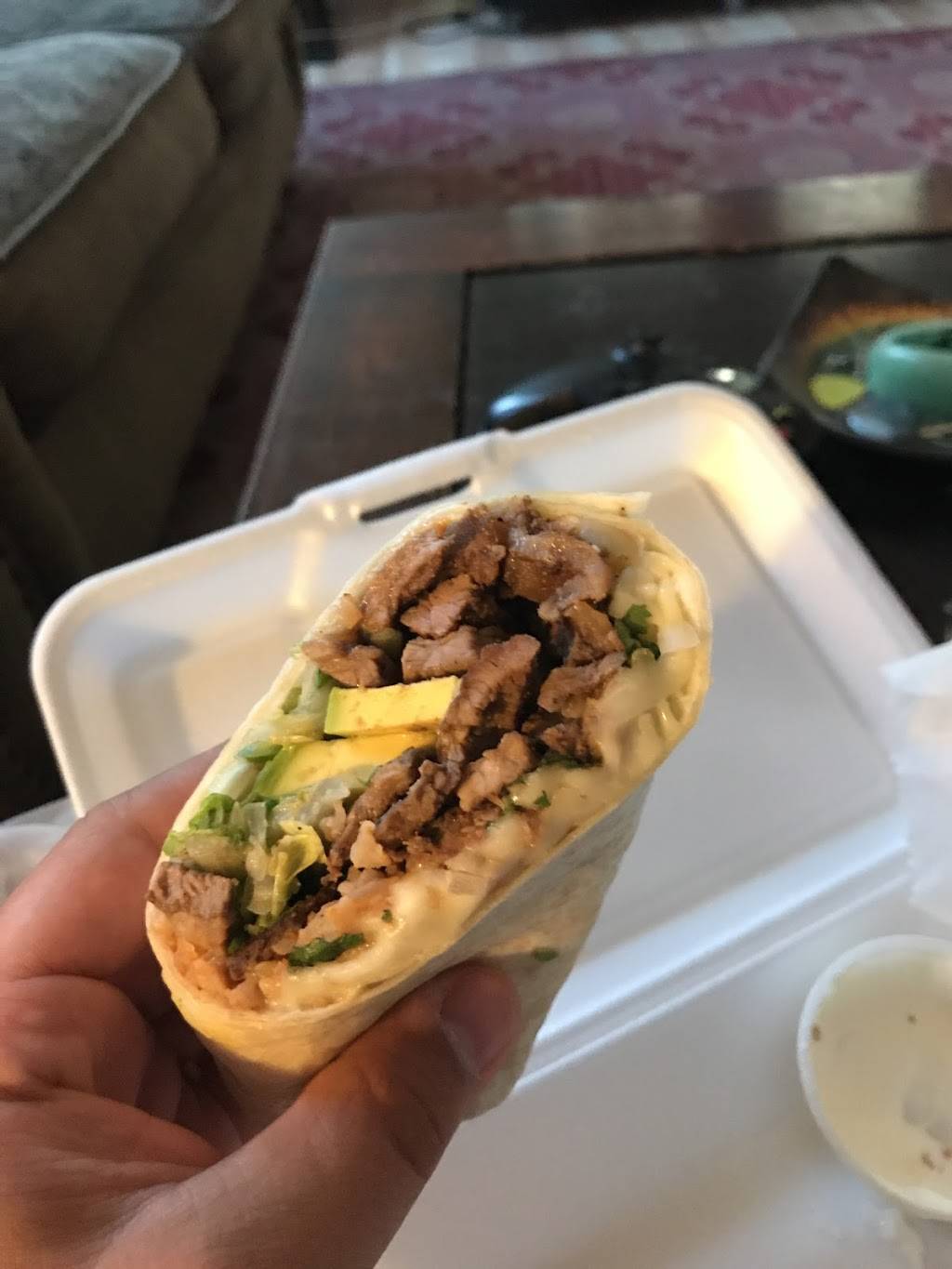 Taqueria La Grande | restaurant | 3432, 985 W Main St, New Britain, CT 06053, USA | 8603573417 OR +1 860-357-3417