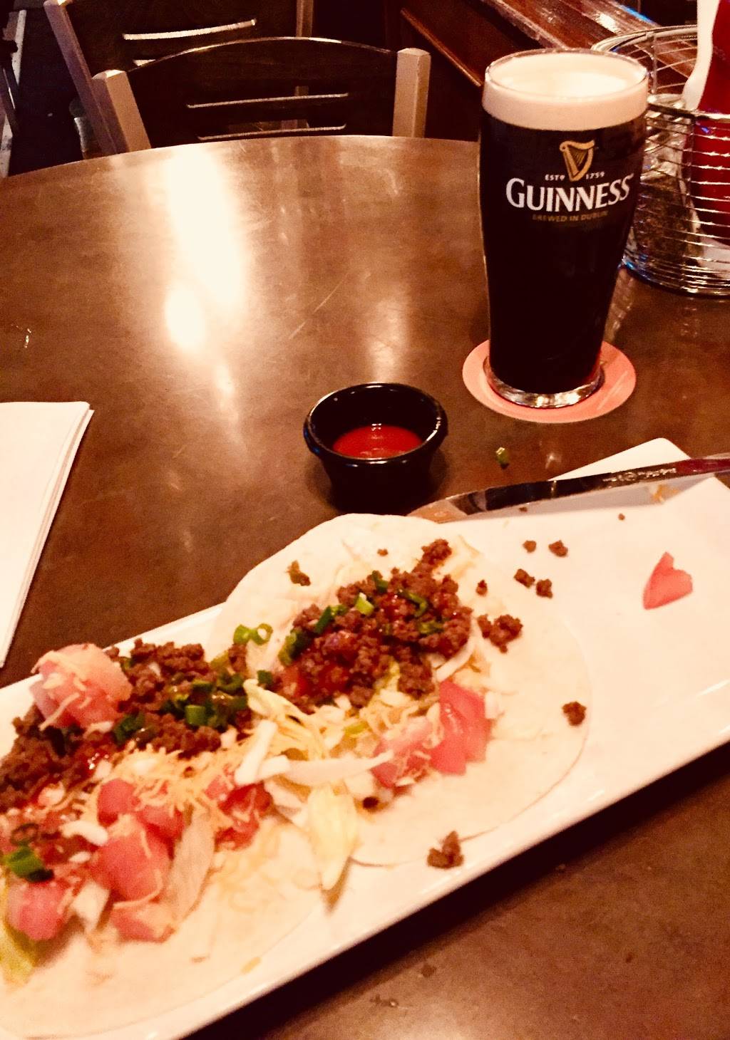 Cravins Chill & Grill | restaurant | 460 Exmouth St, Sarnia, ON N7T 5P3, Canada | 5193440004 OR +1 519-344-0004