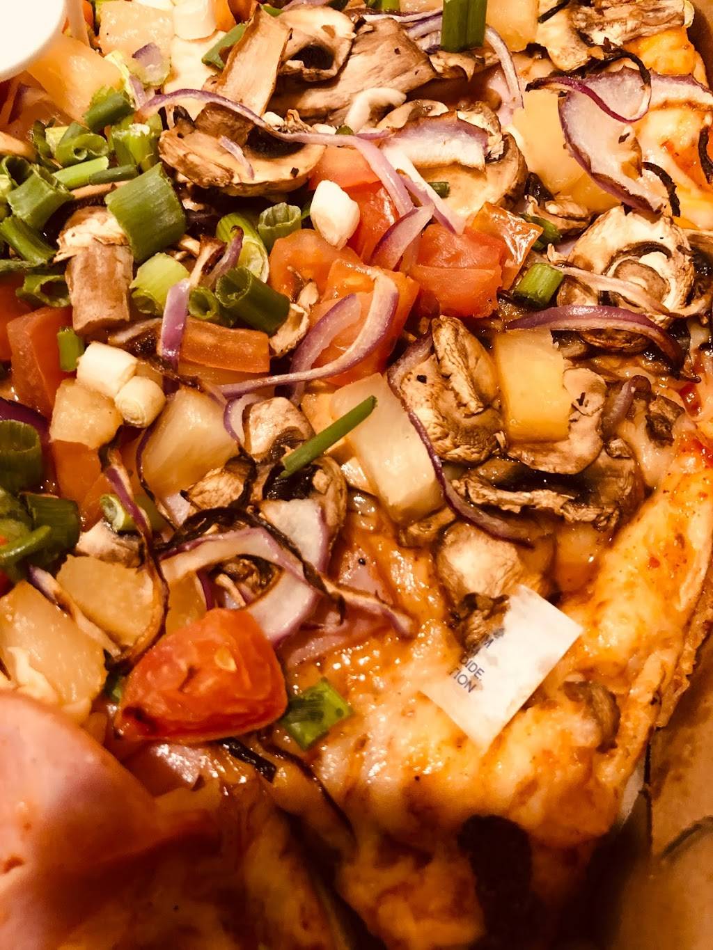 Round Table Pizza | meal delivery | 1901 Junipero Serra Blvd Ste C, Daly City, CA 94014, USA | 6507577300 OR +1 650-757-7300