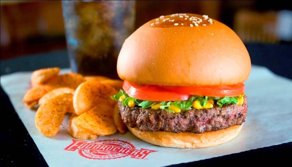 Fuddruckers | restaurant | 2290 Buckthorne Pl, The Woodlands, TX 77381, USA | 2813671343 OR +1 281-367-1343