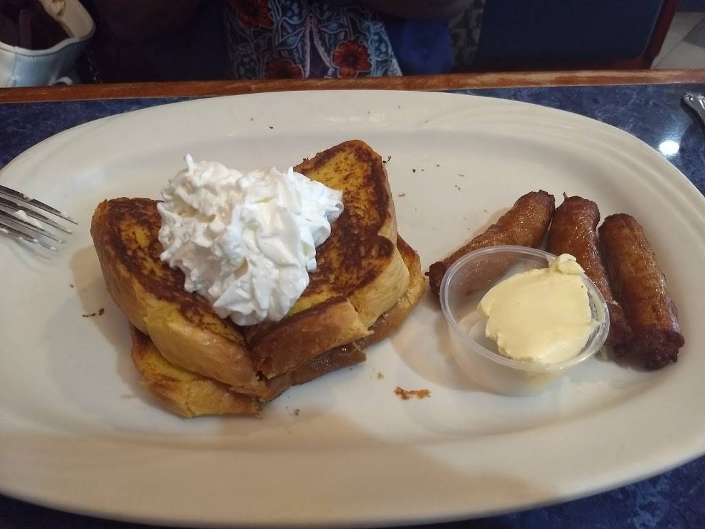 Peters Diner | restaurant | 236 Broadway, Amityville, NY 11701, USA | 6316939003 OR +1 631-693-9003