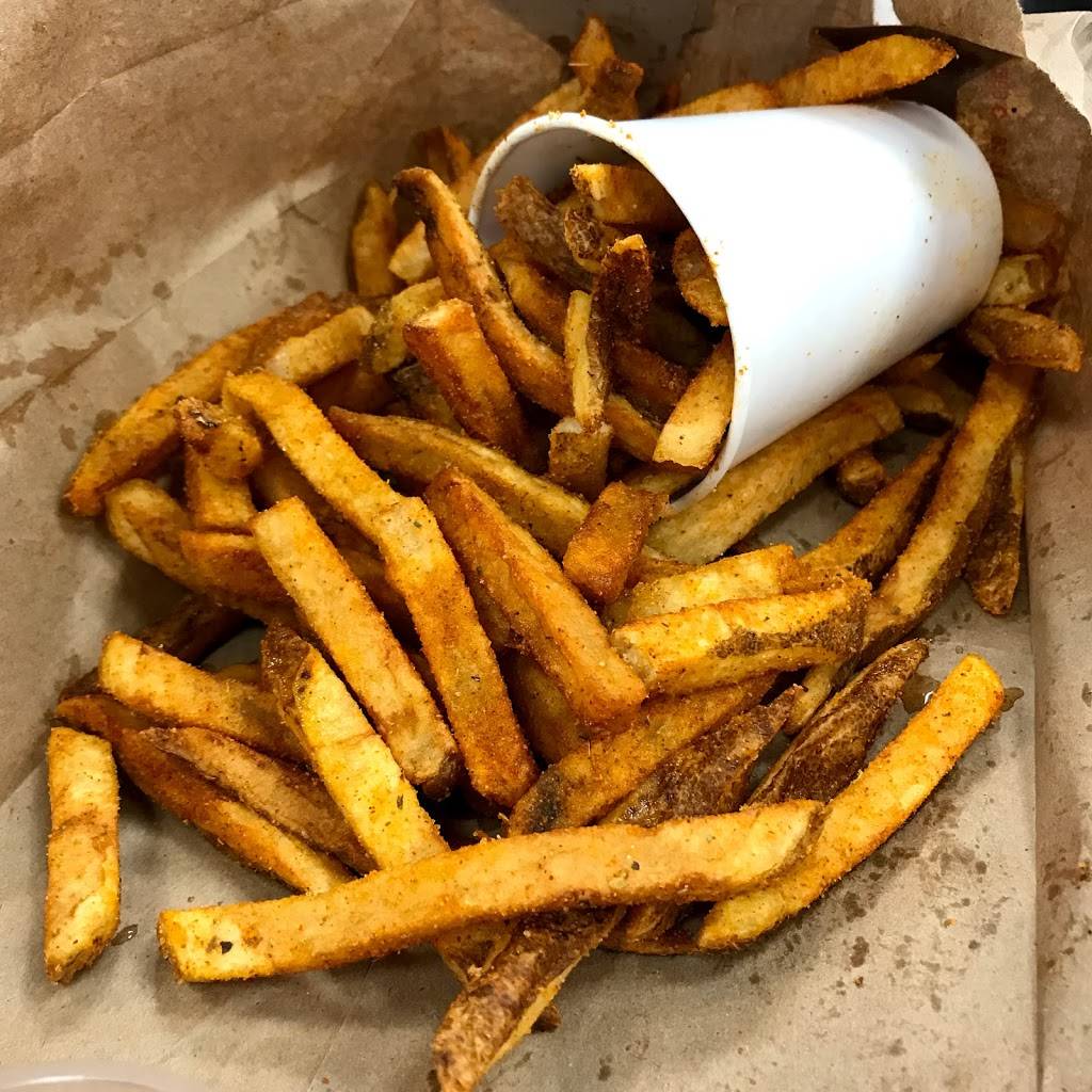 Five Guys | restaurant | 1600 N Hancock Rd, Clermont, FL 34711, USA | 3524329473 OR +1 352-432-9473