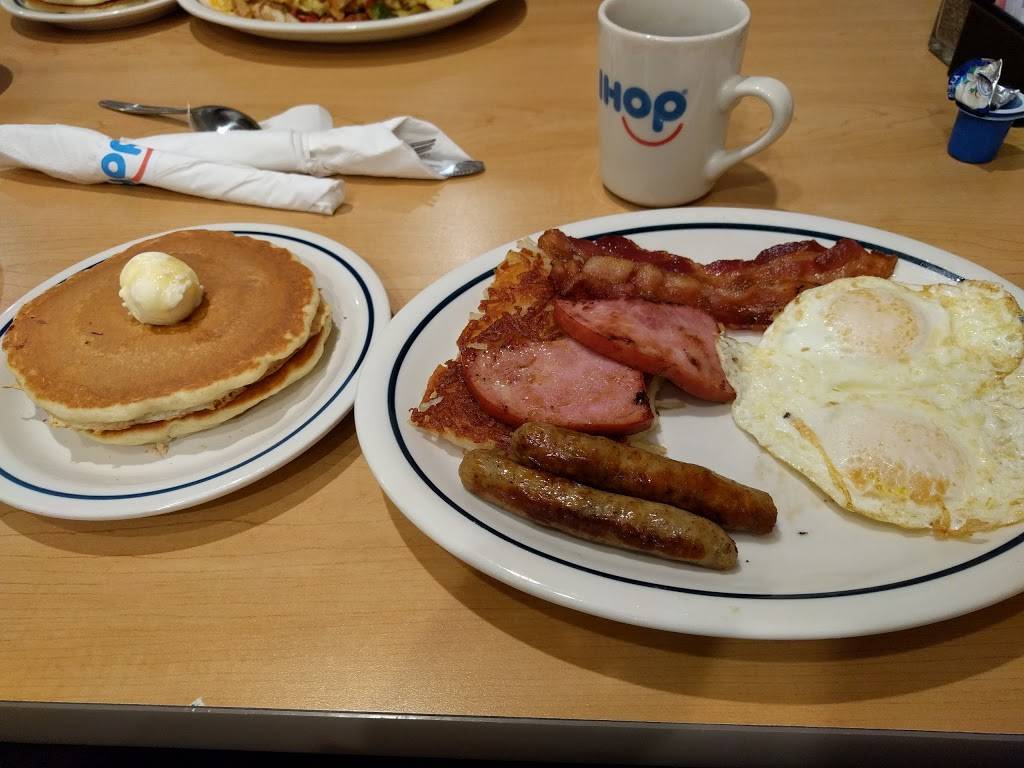 IHOP | bakery | 23810 Aliso Creek Rd, Laguna Niguel, CA 92677, USA | 9493600910 OR +1 949-360-0910