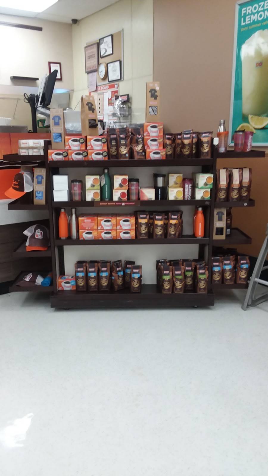 Dunkin | bakery | 615 Meadow St, Littleton, NH 03561, USA | 6034447474 OR +1 603-444-7474