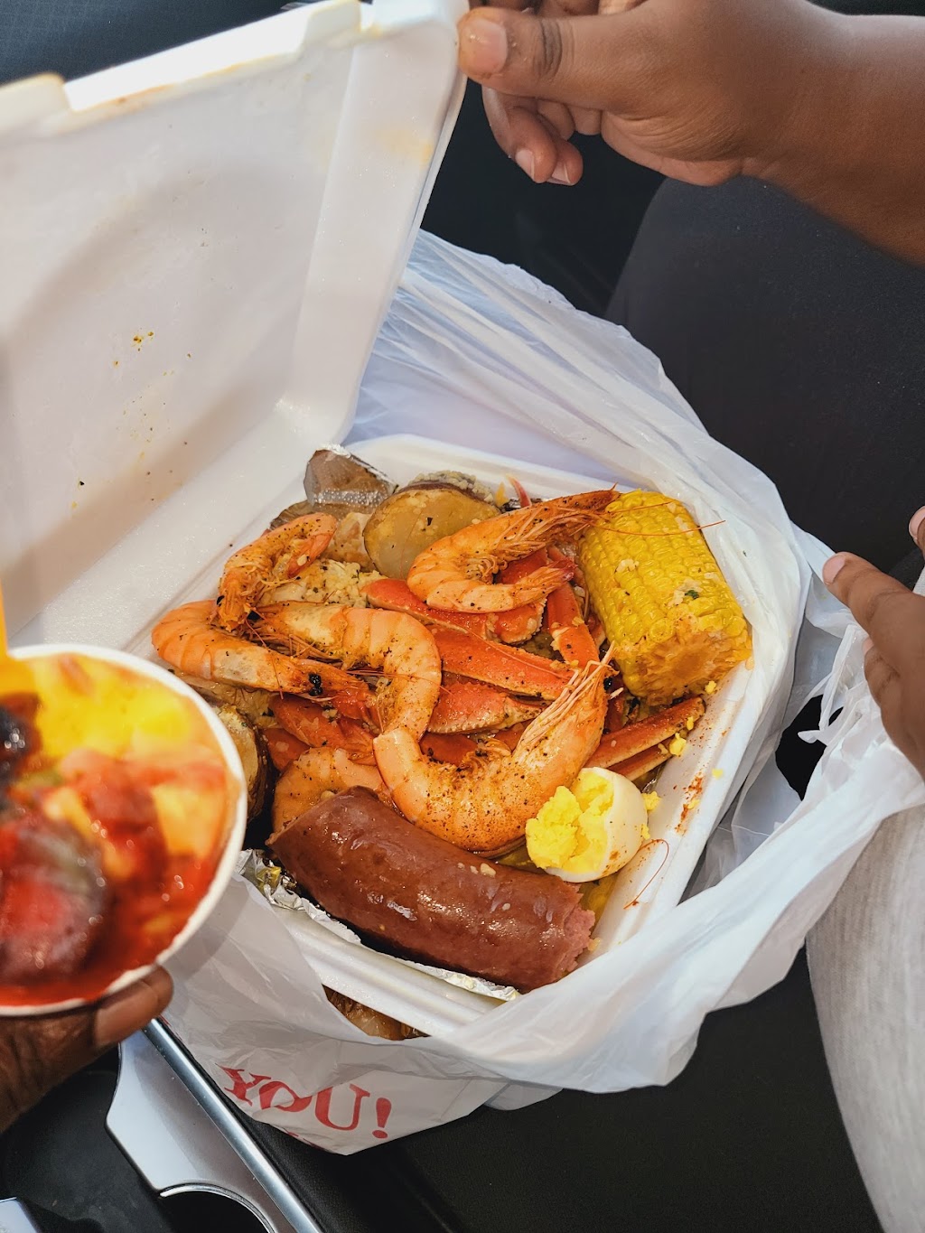 Spillway Seafood | restaurant | 124 S 22nd St, Baton Rouge, LA 70806, USA | 2252566875 OR +1 225-256-6875