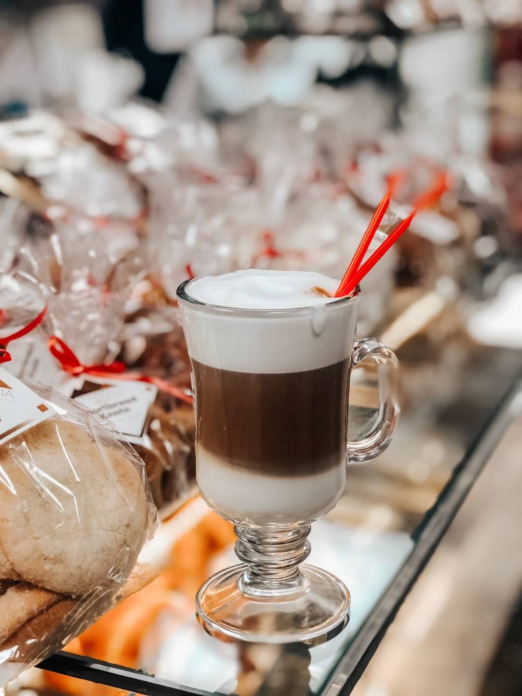 Patagonia Nahuen Cafe | bakery | 3802 S Ocean Dr, Hollywood, FL 33019, USA | 9542714448 OR +1 954-271-4448