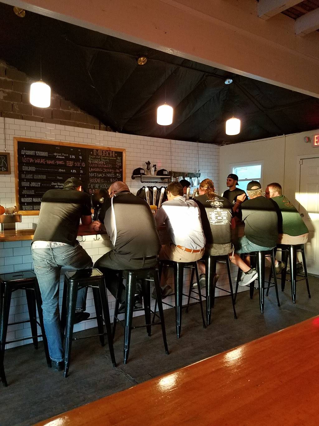 Wren House Brewing Company | restaurant | 2125 N 24th St, Phoenix, AZ 85008, USA | 6022449184 OR +1 602-244-9184