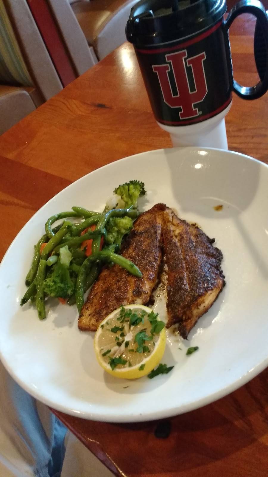 Mamma Mia Italian Restaurant | restaurant | 3841 Woolbright Rd, Boynton Beach, FL 33436, USA | 5613690670 OR +1 561-369-0670