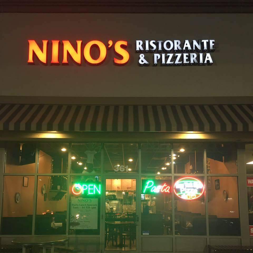 Ninos New York Style Pizza | restaurant | 361 Comet Dr, Lancaster, PA 17603, USA | 7178724511 OR +1 717-872-4511