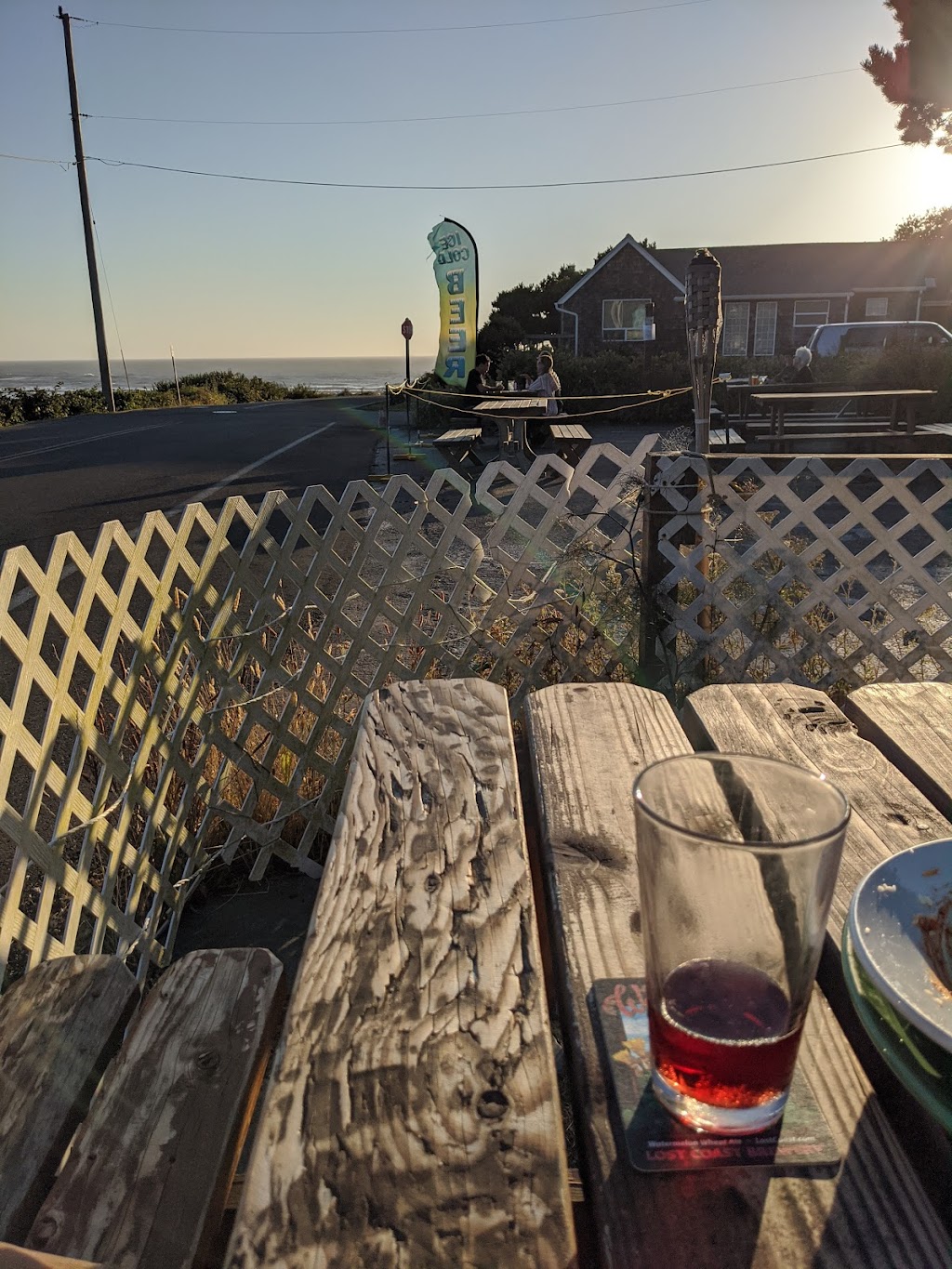 Yachats Underground Pub & Grub | night club | 125 Ocean View Dr, Yachats, OR 97498, USA | 5415474600 OR +1 541-547-4600