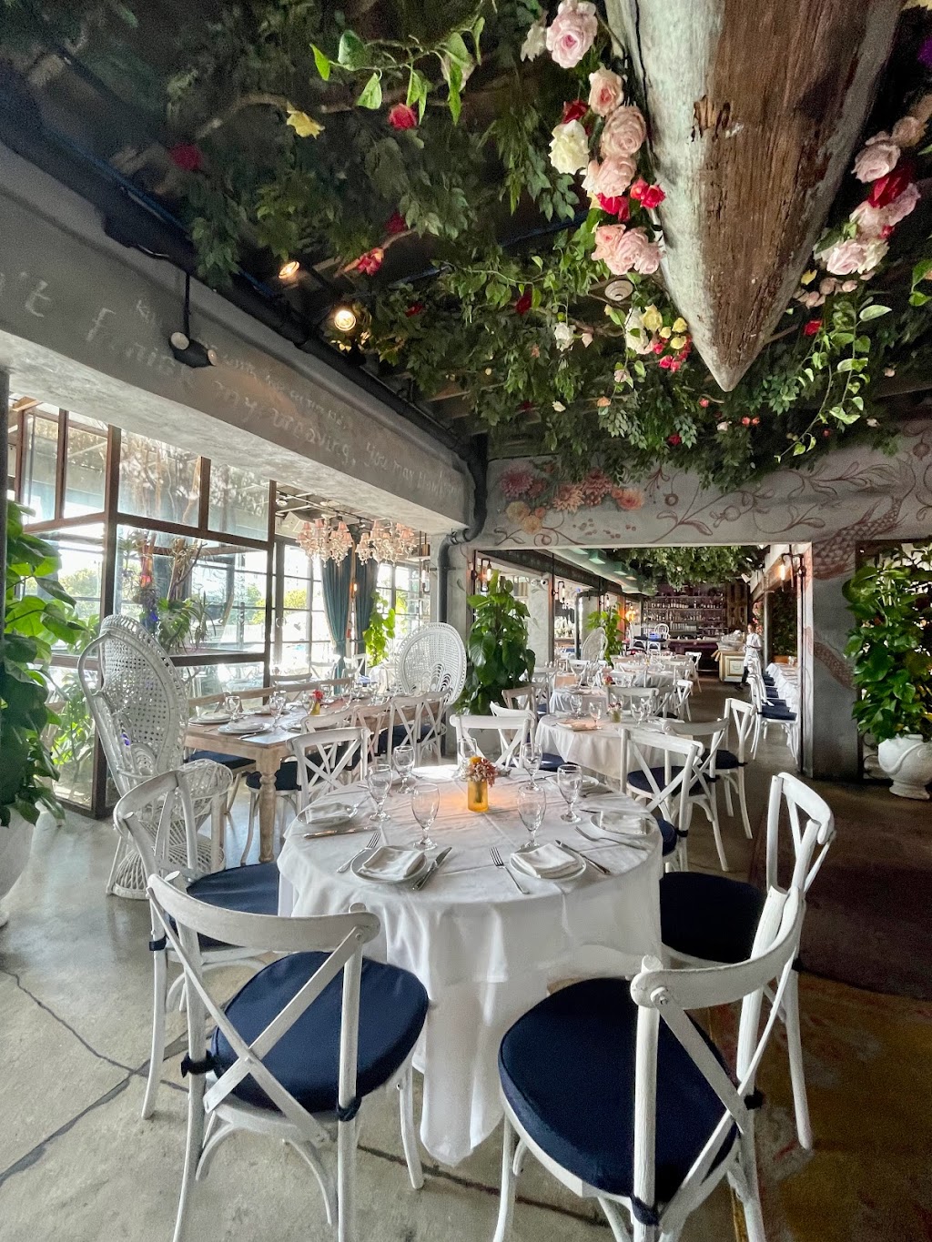 Kiki on the River | restaurant | 450 NW N River Dr, Miami, FL 33128, USA | 7865023243 OR +1 786-502-3243