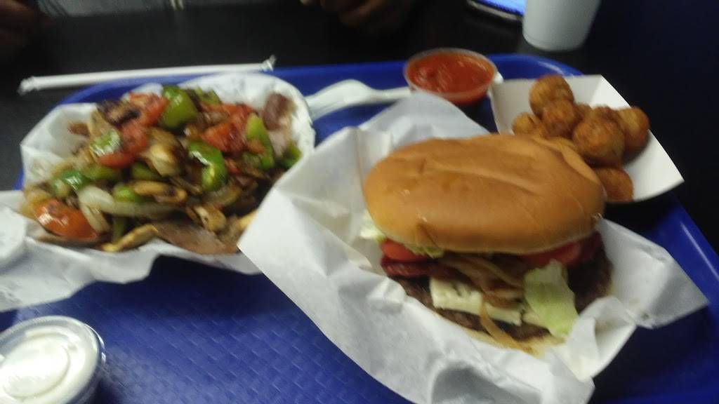 Gyros Stand | restaurant | 1110 E Oklahoma Ave, Milwaukee, WI 53207, USA | 4147471103 OR +1 414-747-1103