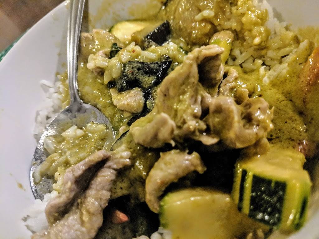 Sams Thai Cuisine | restaurant | 1767 N Texas St, Fairfield, CA 94533, USA | 7077592655 OR +1 707-759-2655