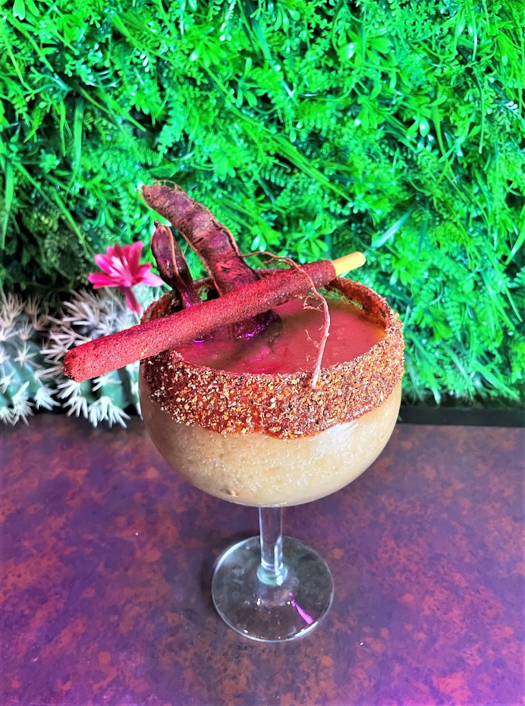 Somos Familia Mexican Restaurant | restaurant | 1268 W 86th St, Indianapolis, IN 46260, USA | 3176692077 OR +1 317-669-2077