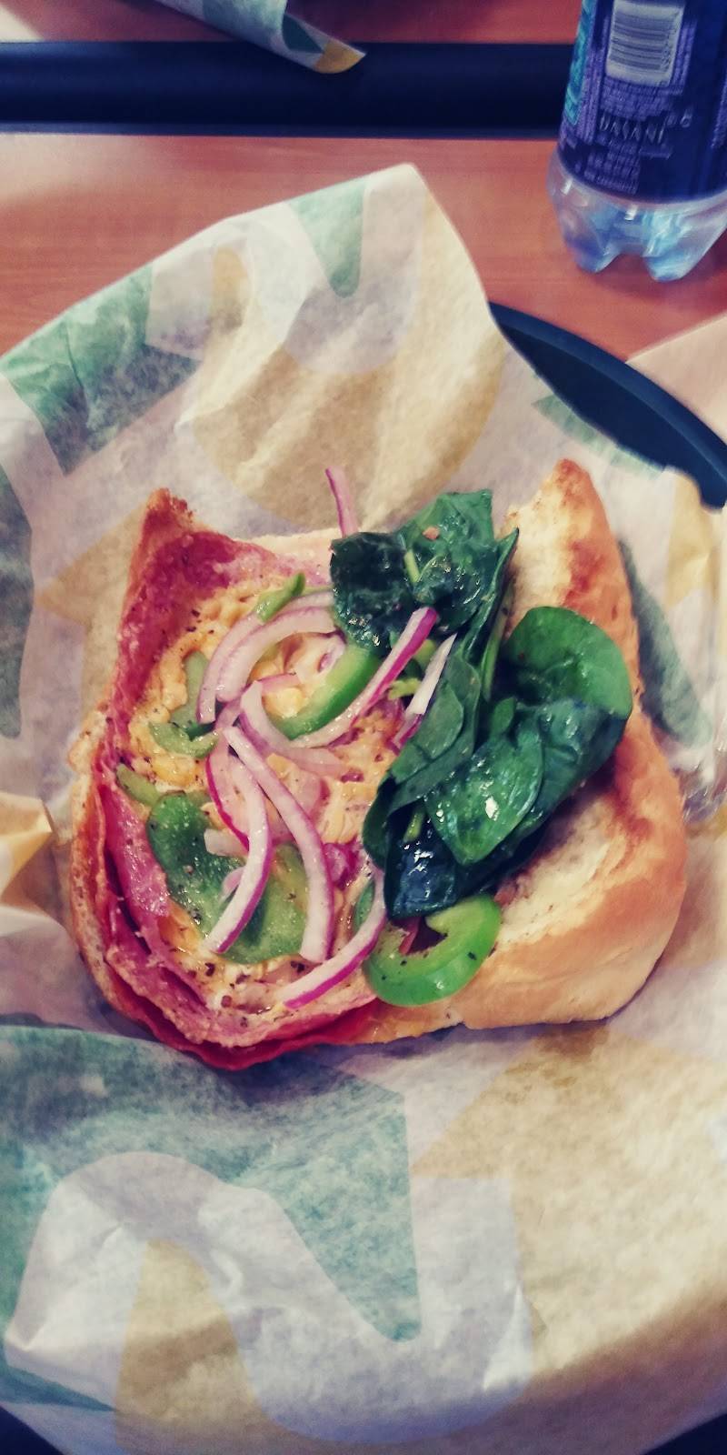 Subway | meal takeaway | 2008 E Colonial Dr, Orlando, FL 32803, USA | 4078982181 OR +1 407-898-2181