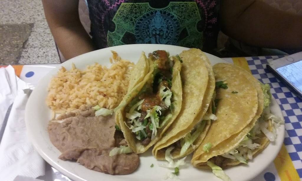 La Fe Cafe | restaurant | 3806 Roosevelt Rd, Kenosha, WI 53142, USA | 2626974226 OR +1 262-697-4226