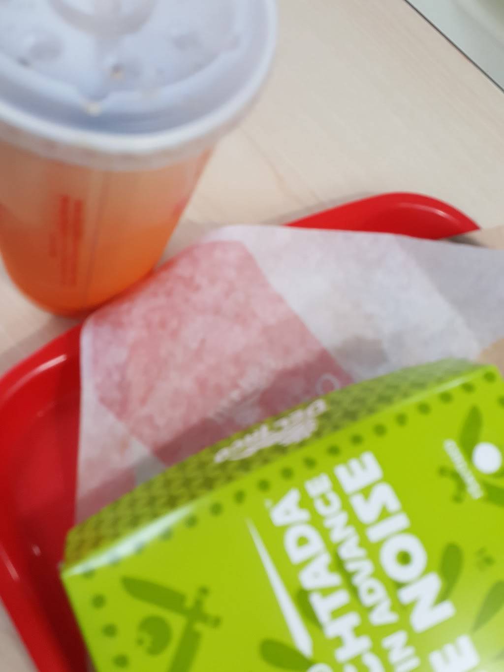 Del Taco | meal takeaway | 1624 W Redlands Blvd, Redlands, CA 92373, USA | 9097938454 OR +1 909-793-8454