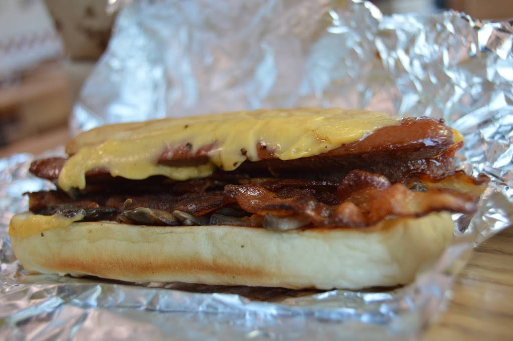 Five Guys | meal takeaway | 579 Adams Dr, Winchester, VA 22601, USA | 5405420072 OR +1 540-542-0072