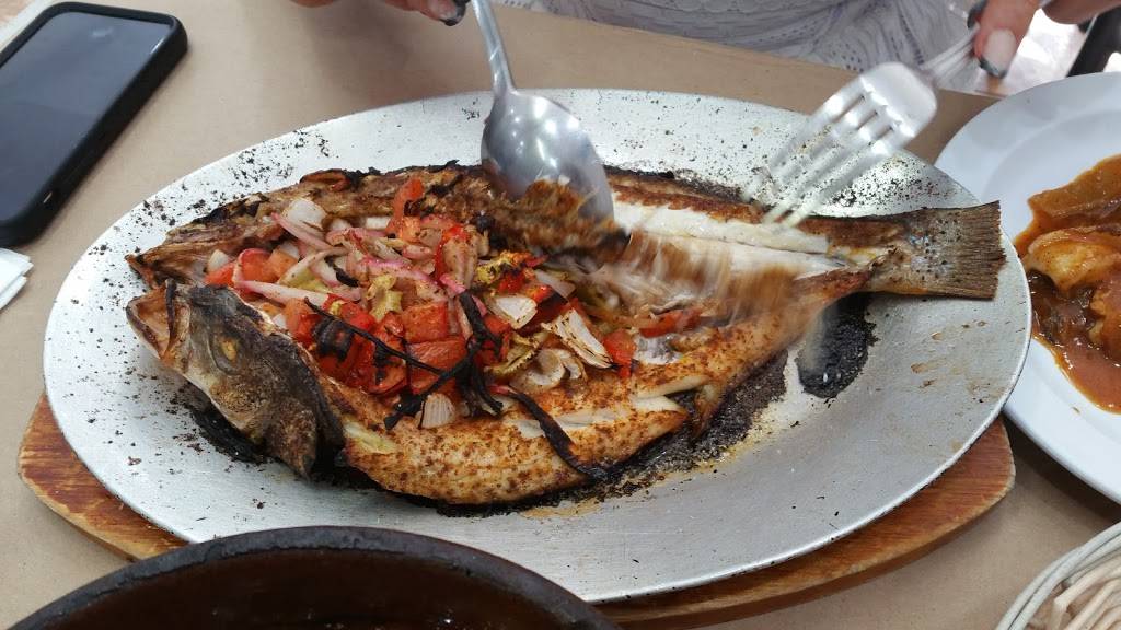 Abuqir | restaurant | 24-19 Steinway St, Astoria, NY 11103, USA | 7182743474 OR +1 718-274-3474