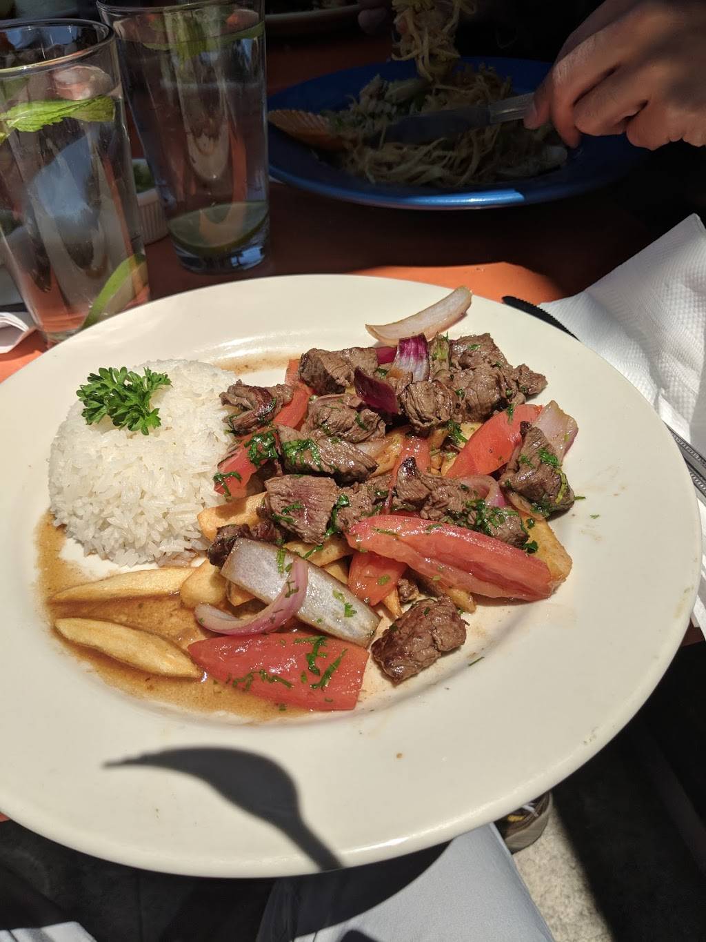 Lonzos Bakery | bakery | 3610, 10804 Washington Blvd, Culver City, CA 90232, USA | 3108427876 OR +1 310-842-7876