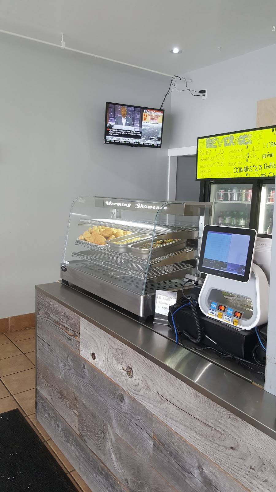 CARIBBEAN FIESTAA | restaurant | 220 Wexford Rd, Brampton, ON L6Z 4N7, Canada | 9054953030 OR +1 905-495-3030