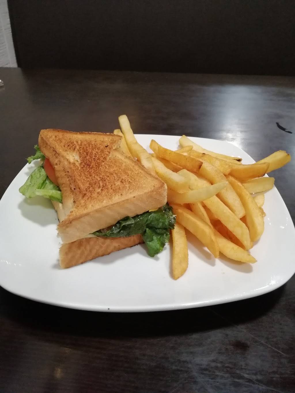 Pratts On Monroe | restaurant | 115 W Monroe St, Mexico, MO 65265, USA | 5737216008 OR +1 573-721-6008